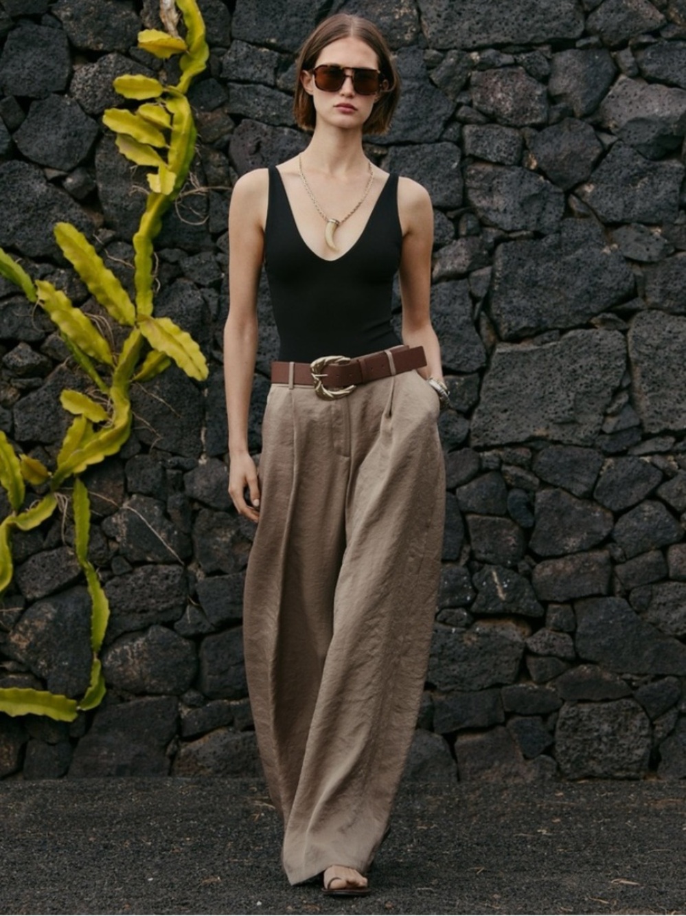 Zara NWT wide leg pants with belt 1478/178 - Picture 2 of 11
